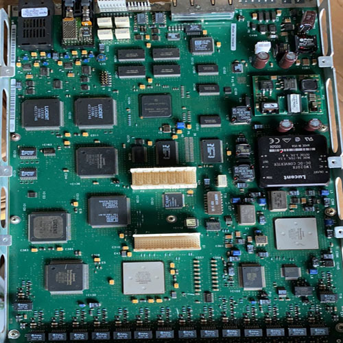 海湾镇线路板回收 PCB板回收 各种边角料回收